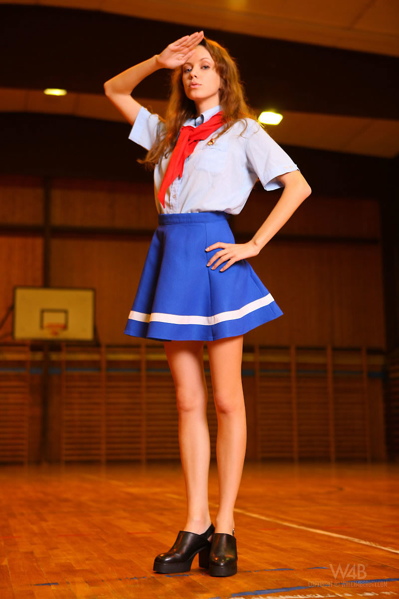 Юля, 18 лет, 1 размер груди